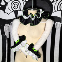 Clown collar and wrist ruffles set